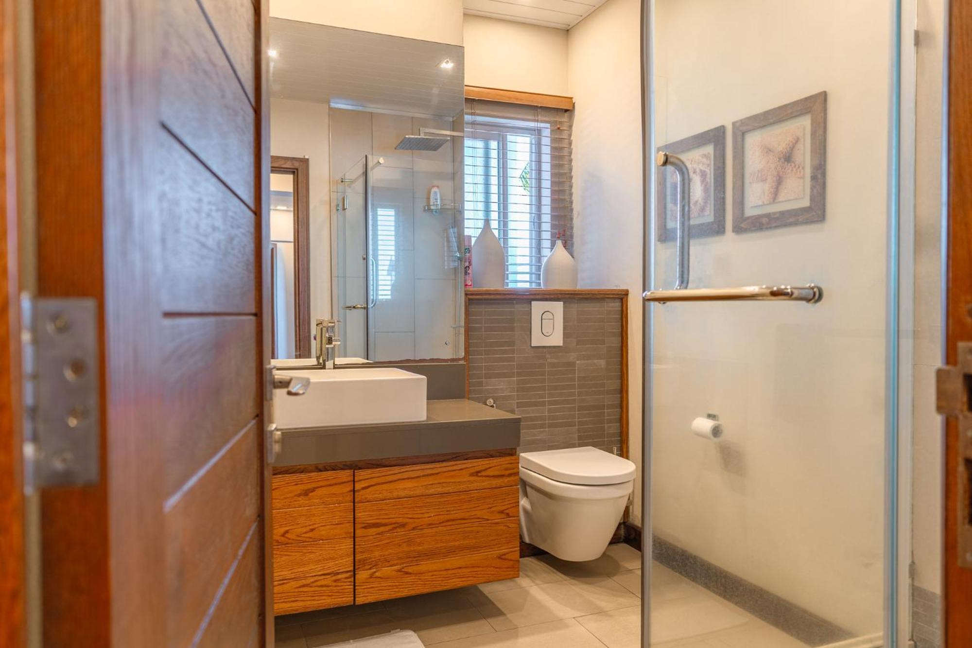 Beachfront Luxurious Stunning Sunset Boulevard Apartment, Grand Baie Esterno foto